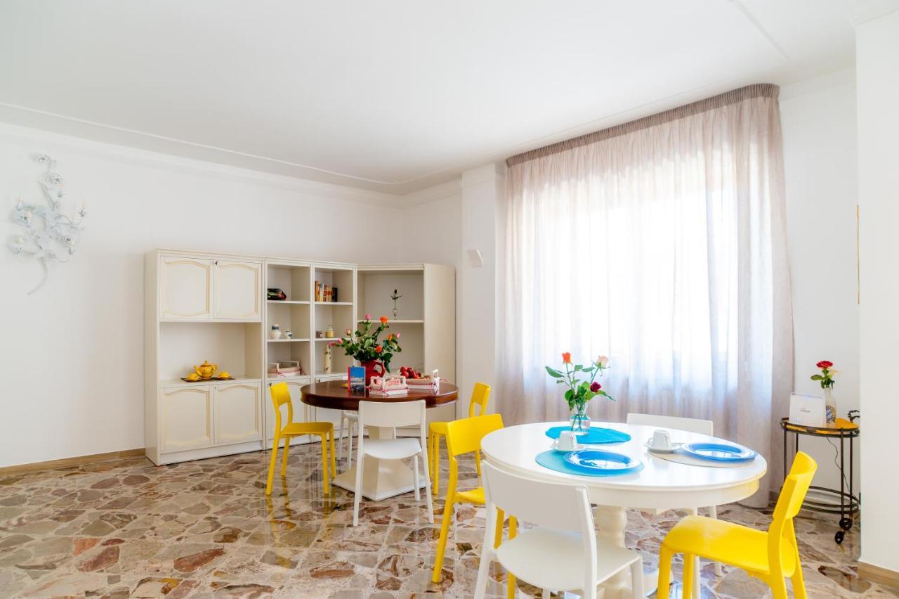 מונופולי Le Calette Rooms - Puglia Mia Apartments מראה חיצוני תמונה