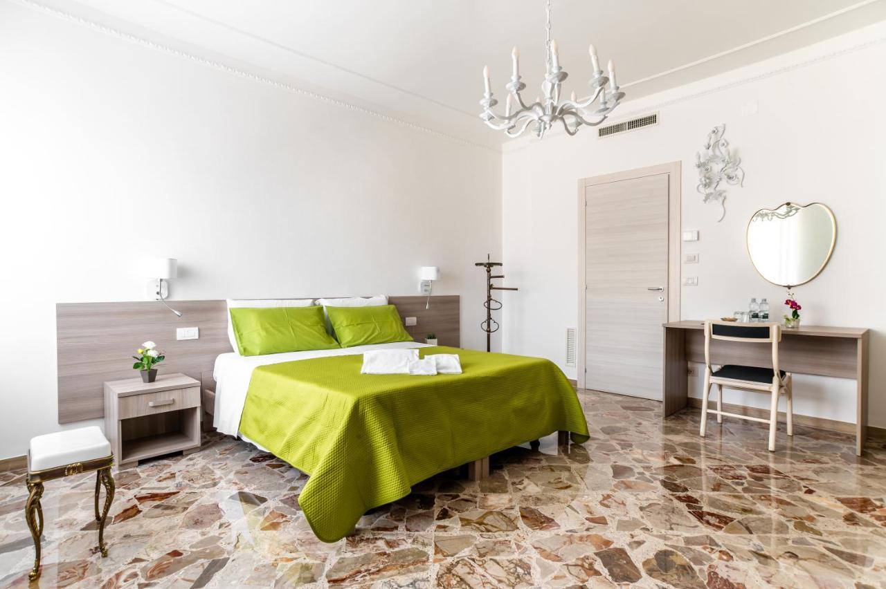 מונופולי Le Calette Rooms - Puglia Mia Apartments מראה חיצוני תמונה
