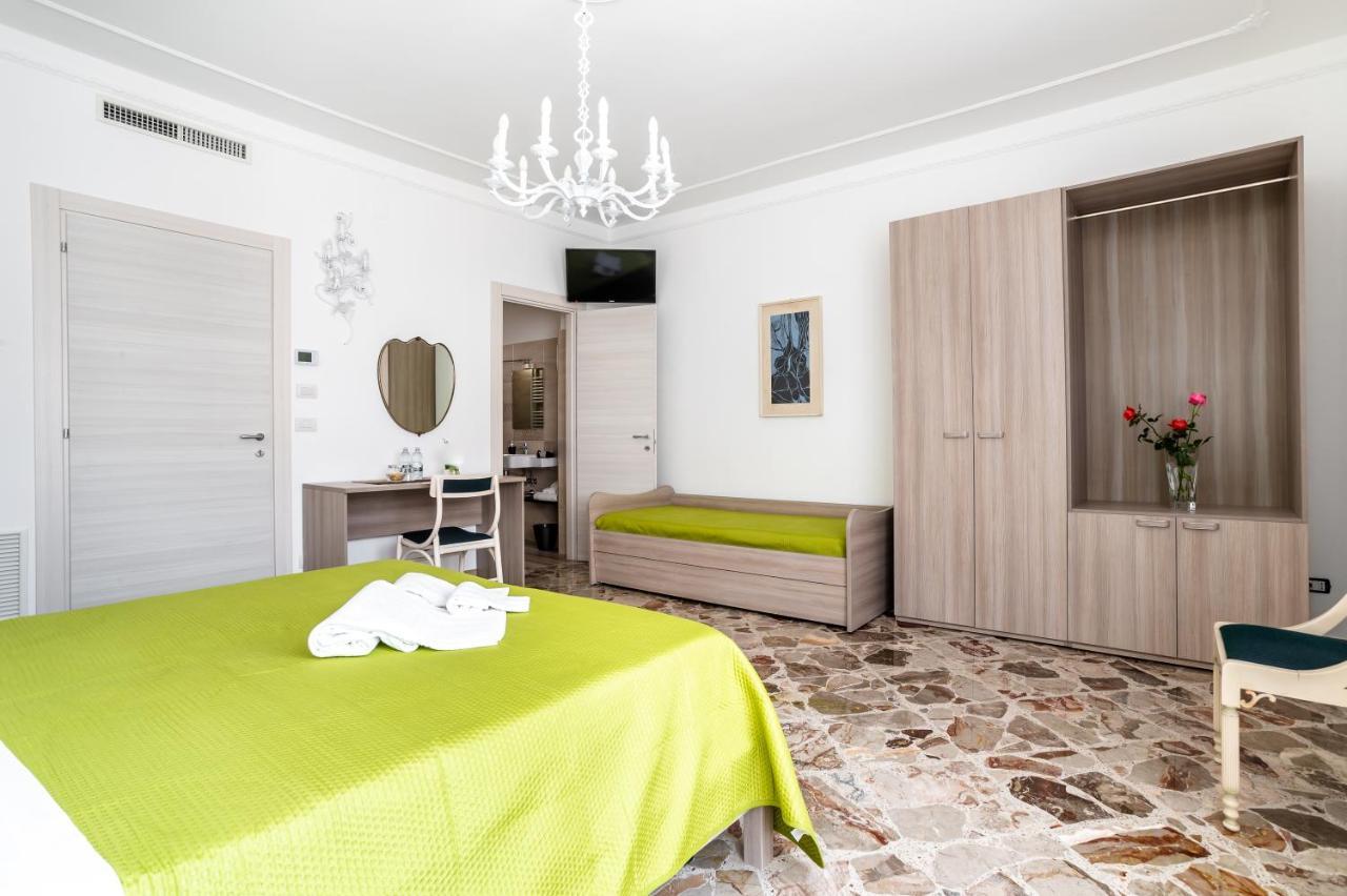 מונופולי Le Calette Rooms - Puglia Mia Apartments מראה חיצוני תמונה