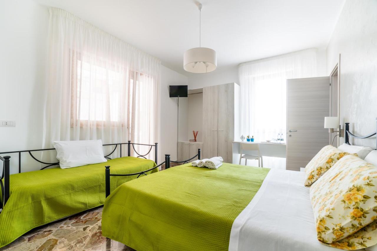 מונופולי Le Calette Rooms - Puglia Mia Apartments מראה חיצוני תמונה